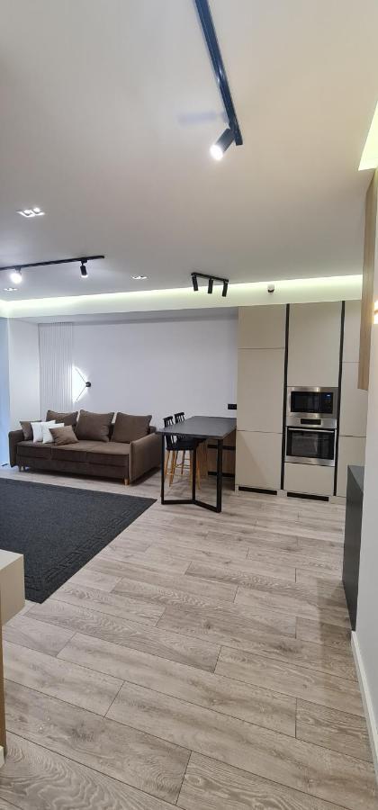 Oasis-Rent Apartment Chisinau Exterior foto